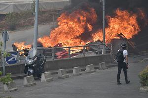 París ha vivido violentas jornadas a causa de las manifestaciones tras la muerte del joven Nahel, de 17 años, a manos de la policía, el pasado 27 de junio. (Imagen correspondiente al 29 de junio)..