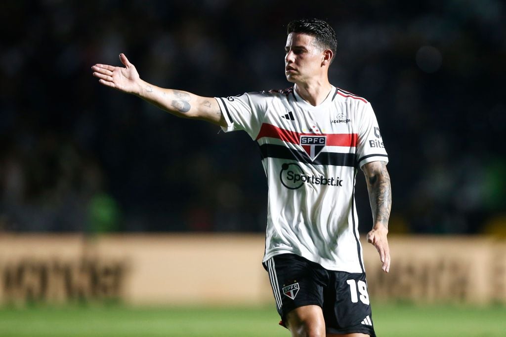 RIO DE JANEIRO, BRAZIL - OCTOBER 7: James Rodrigues of Sao Paulo reacts during the match between Vasco Da Gama and Sao Paulo as part of Brasileirao 2023 at Sao Januario Stadium on October 7, 2023 in Rio de Janeiro, Brazil. (Photo by Wagner Meier/Getty Images)