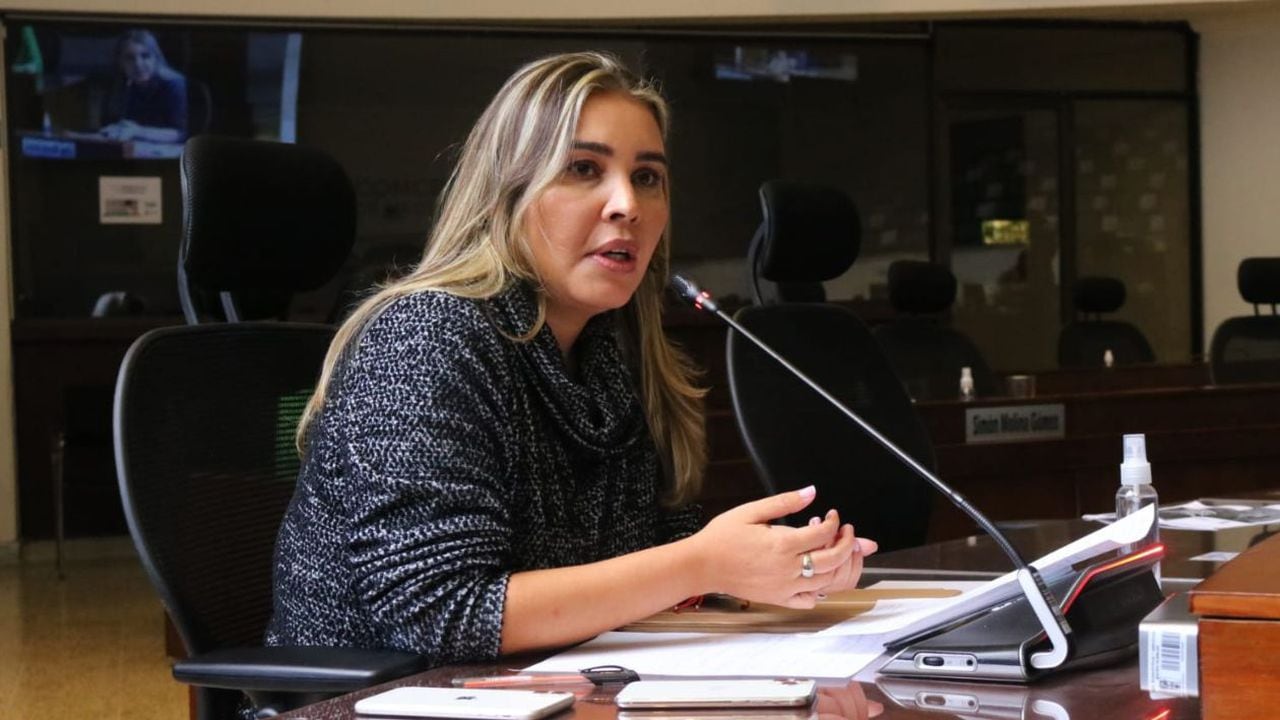 La concejala Lina García Gañán interpuso una tutela buscando respuesta del Centro Democrático, ahora tienen 48 horas para responderle.