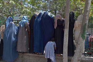 Foto de referencia de mujeres en Afganistán (Photo by WAKIL KOHSAR / AFP)