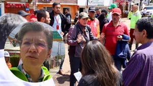 Alcaldesa Claudia López, fue criticada por los habitantes de La Calera