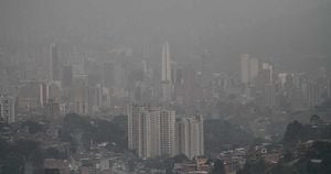 Panorámica de la contaminación en Medellín.