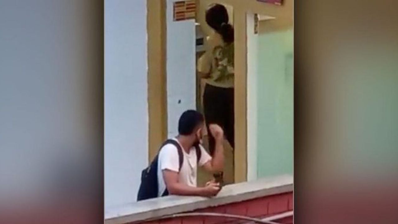 Indignante: así joven espiaba en baños a estudiantes de reconocida universidad en Barranquilla