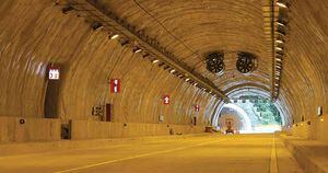 Con la construcción de 141 túneles y 1.300 viaductos se busca conectar en el menor tiempo posible a las principales ciudades del país.