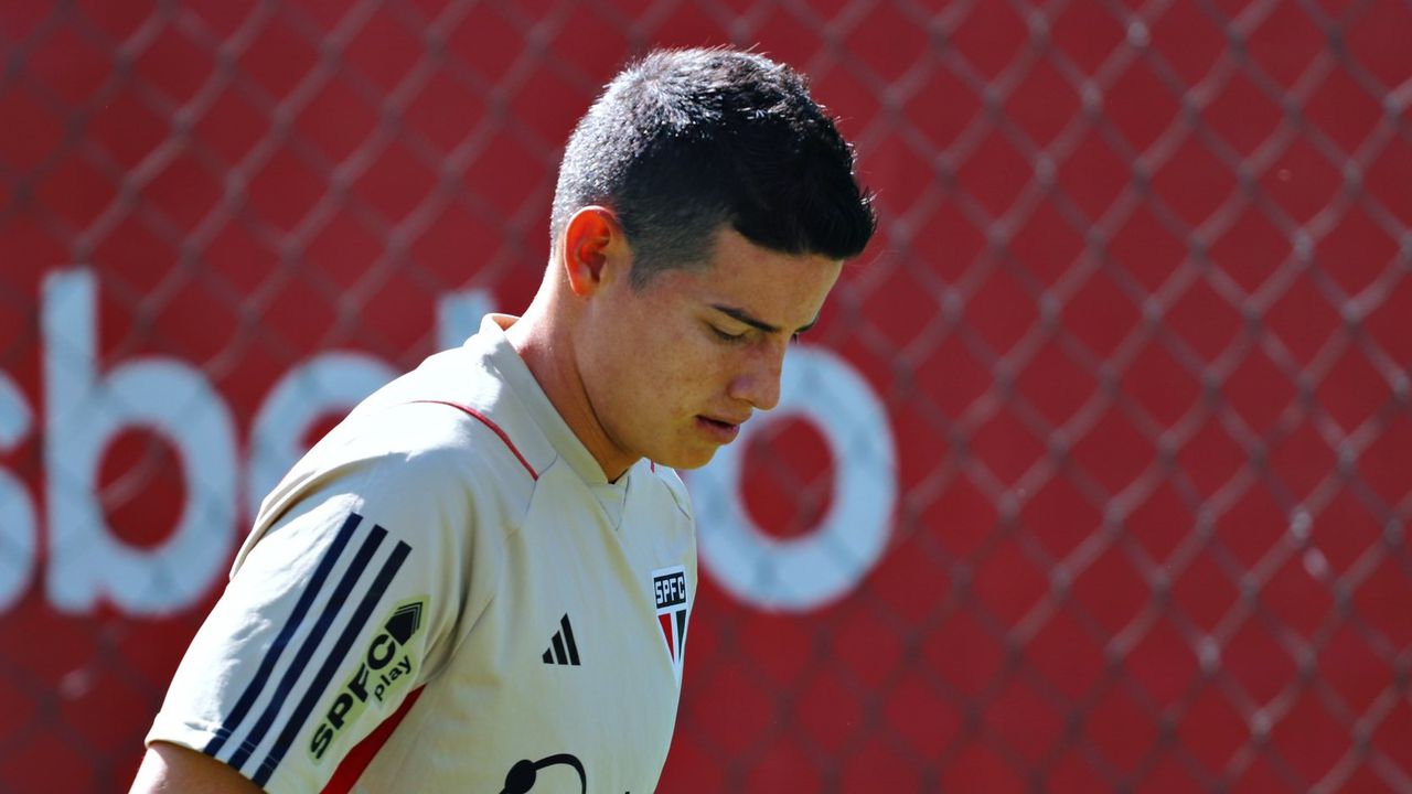 El futbolista colombiano ya ultima detalles para su debut