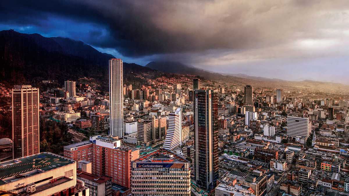 Según los World Travel Awards 2021, Bogotá es el mejor destino para viajes de turismo de negocios en Suramérica.