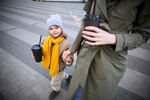El consumo de café no es recomendable en los niños por la hiperactividad. Foto: Getty