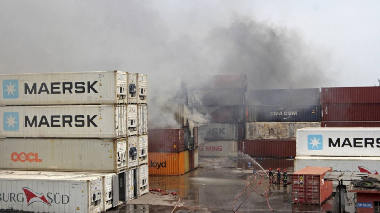 La explosión ocurrió en un depósito de contenedores en Sitakunda.
