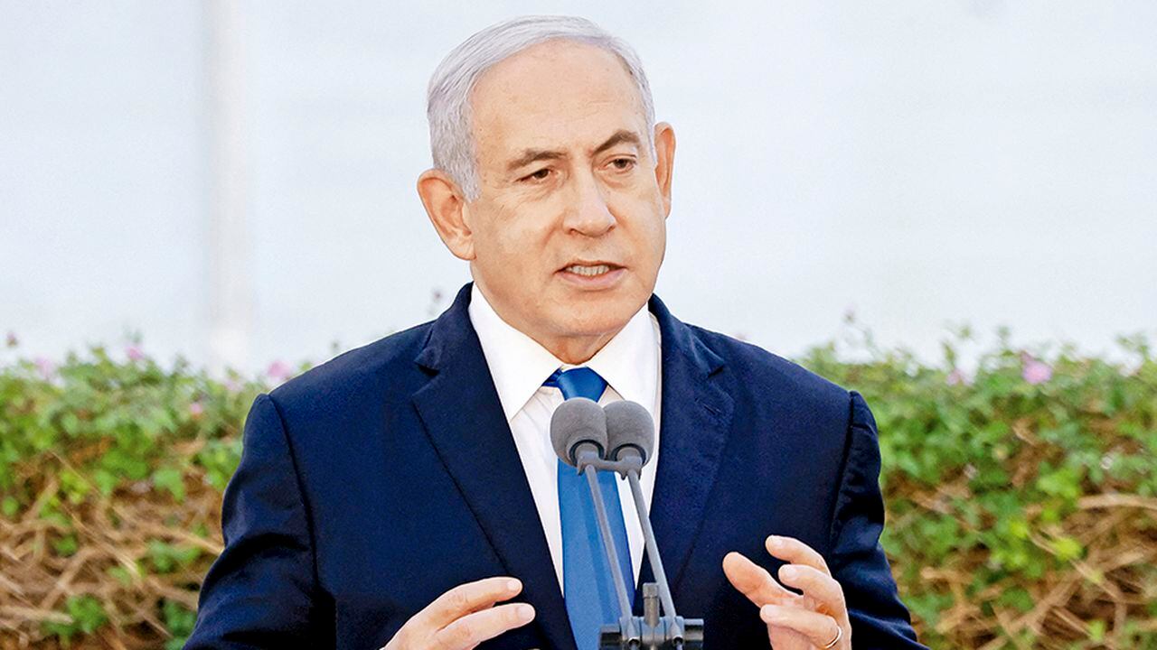  Benjamín Netanyahu, primer ministro de Israel, tendrá 12 días para voltear a los legisladores a su favor y tumbar el nuevo Gobierno en el Parlamento.