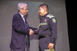 Premio al mejor Policia de Colombia , Cristina Botero