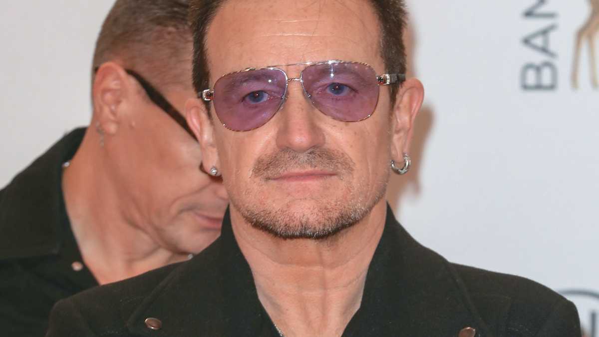 Paul David Hewson, conocido como Bono, sufrió un fuerte accidente en bicicleta que lo tiene entre algodones. Uno de los episodios difíciles que tuvo que lidiar en 2014.