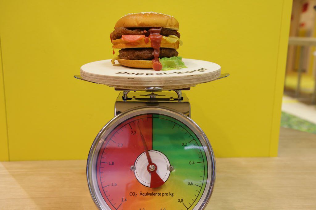 Don Gorske ha bajado el consumo de hamburguesas a dos diarias