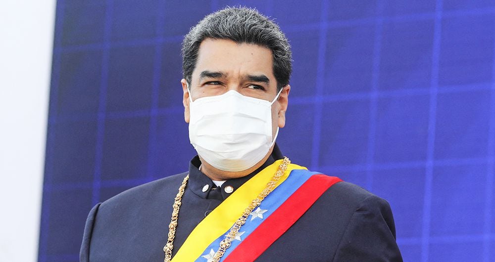 Nicolás Maduro fue acusado de estar persiguiendo a los opositores que han denunciado sus supuestos vínculos con grupos guerrilleros.
