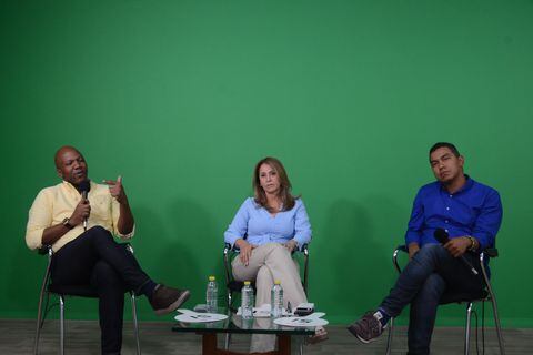 Política: Detrás de cámara del debate con los candidatos a la Alcaldia de Palmira:  Héctor Fabio Velasco, Griselda Janeth Restrepo y Víctor Ramos. sept 28-23.