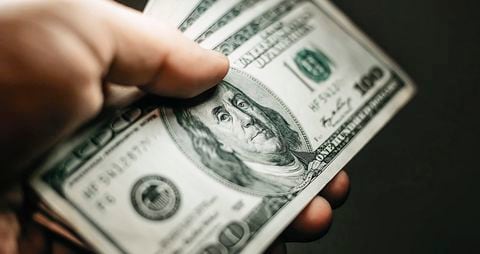 El precio del dólar ha estado como en una montaña rusa. Por ahora, la incertidumbre y su volatilidad se mantendrán.