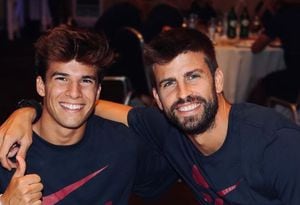 Riqui Puig y Gerard Piqué jugaron juntos en el Barcelona por más de dos años