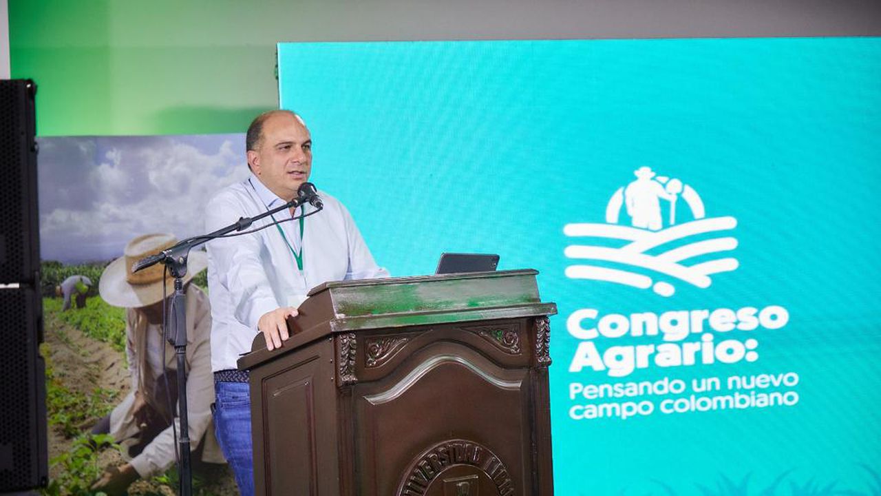 Carlos Camargo durante la instalación del Congreso Agrario de la Defensoría del Pueblo