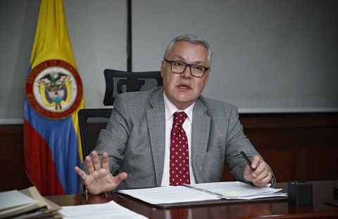 Néstor Iván Osuna Ministro de Justicia y de Derecho