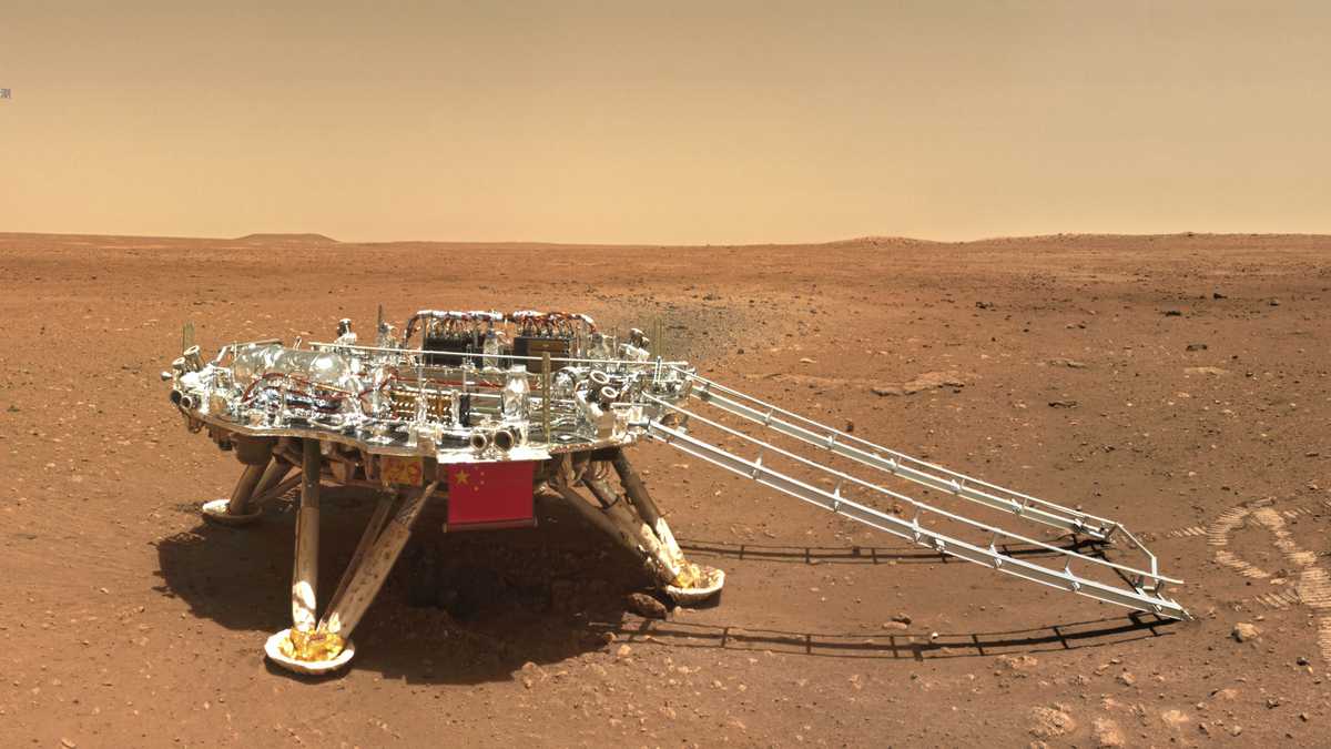 El rover Zhurong de China publica nuevas imágenes y audios del planeta Marte