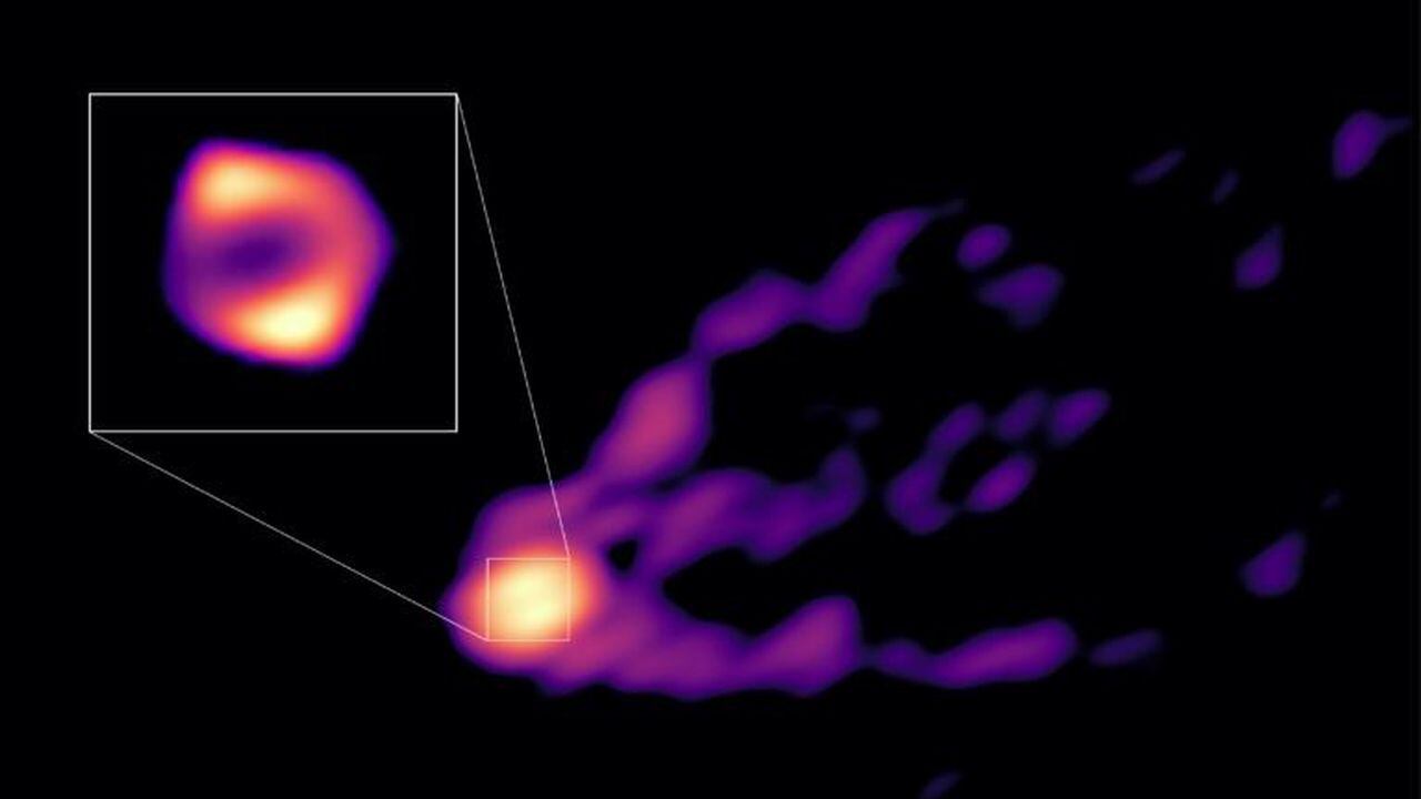 Primera imagen del agujero negro de M87 y su chorro masivo