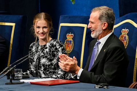Leonor, la princesa de Asturias participa oficialmente de los actos reales de la corona española y de su cargo como heredera al trono.
