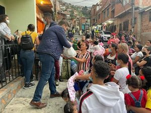 Eduardo Battistini compartió en varias actividades sociales con migrantes venezolanos en Medellín