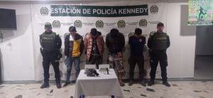 Operativo contra la extorsión en Bogotá: capturan a cinco personas que se la tenían 'al rojo' a la comunidad en Kennedy y La Candelaria