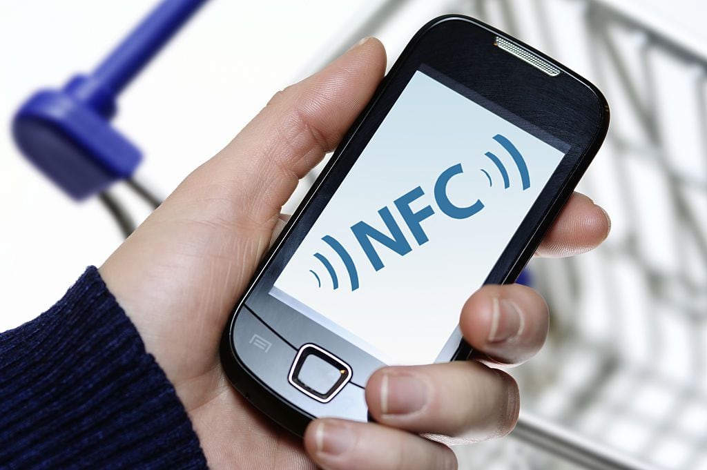 Smartphone con la tecnología NFC, Near Field Communication.