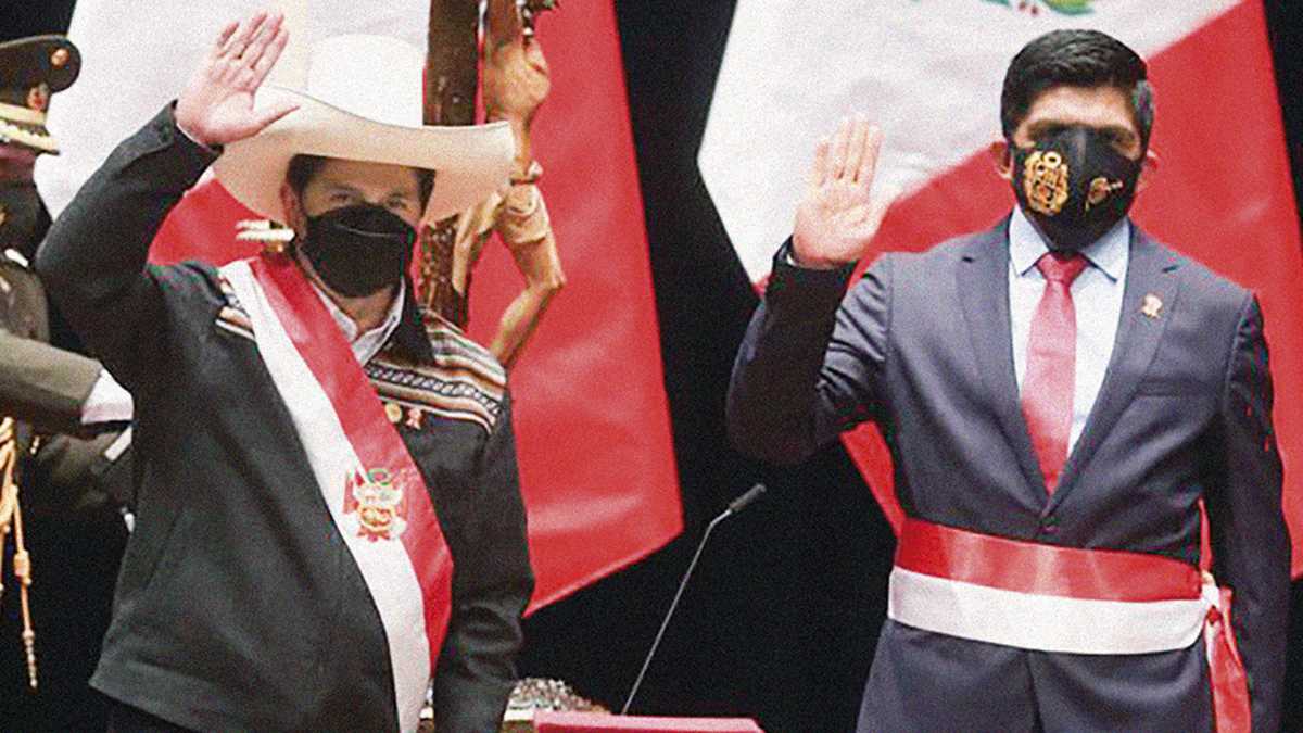Juan Carrasco, nuevo ministro del Interior, llegó a ocupar dos cargos al mismo tiempo, lo que podría llevar a una nulidad de su elección. Foto: Gobierno de Perú