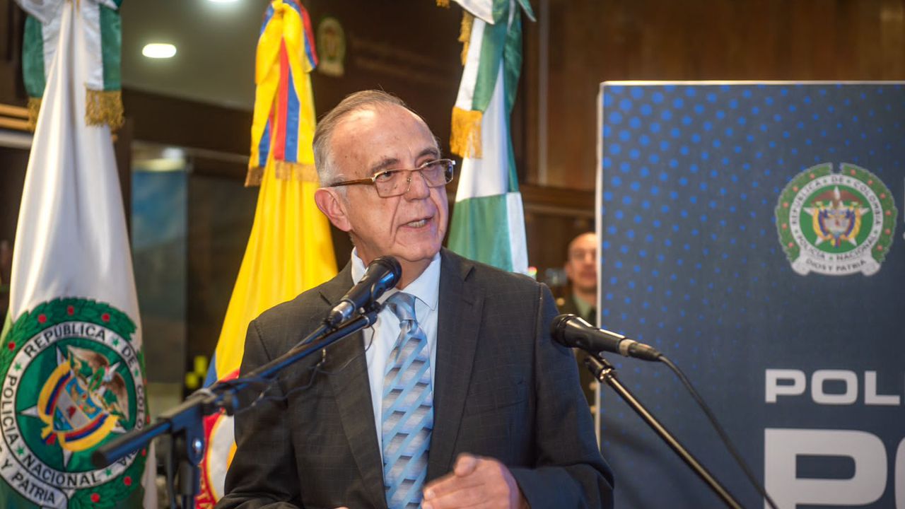 Ministro de Defensa Iván Velásquez.