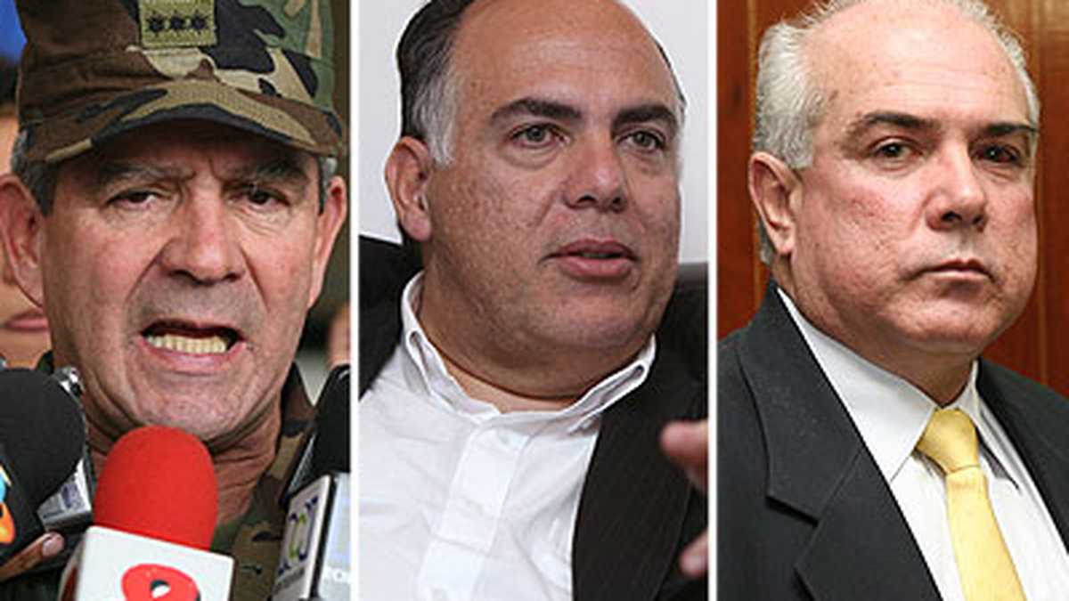 Mario Montoya, José Fernando Baustista y Jorge Visbal, tres embajadores de colombia que tuvieron que renunciar por problemas judiciales. 