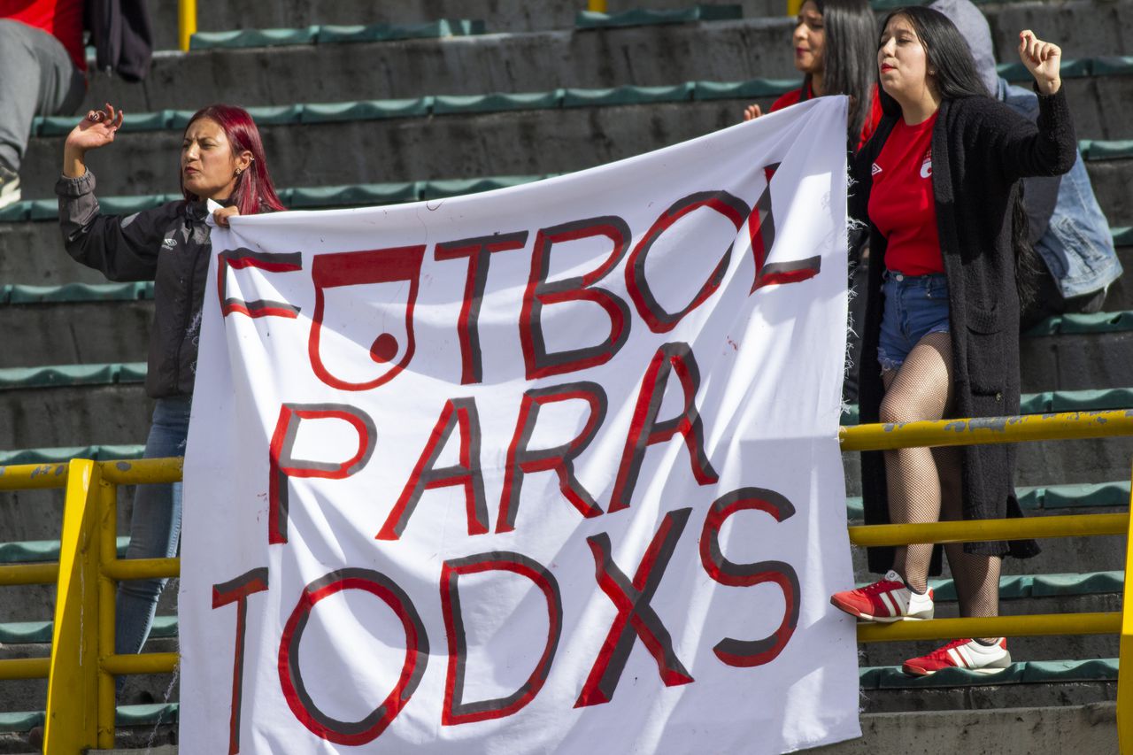 Independiente Santa Fe fans with a sign supporting the women's soccer league on 1st September 2019 in Bogota, Colombia. (Photo by Daniel Garzon Herazo/NurPhoto via Getty Images)