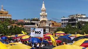 Los cartageneros se manifestaron en rechazo a la nueva Reforma Tributaria que propone Gustavo Petro.