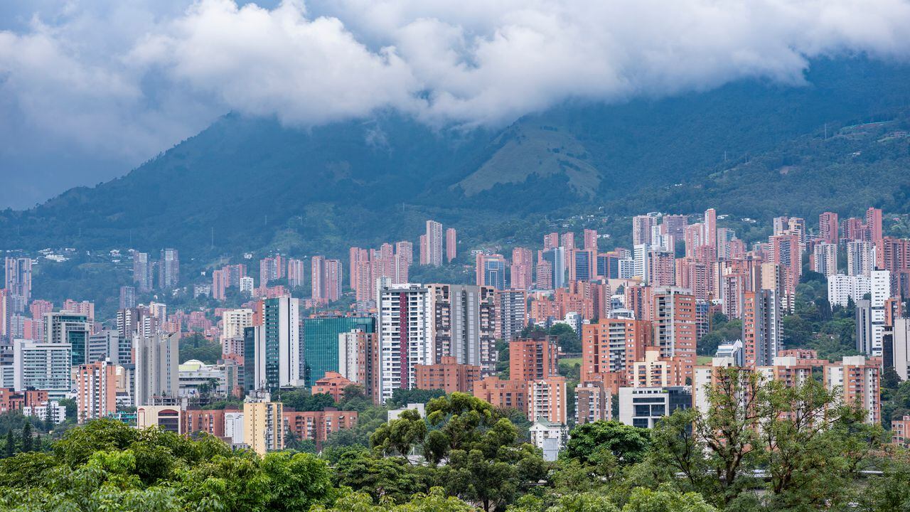 PANORAMICA - MEDELLÍN