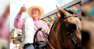 Álvaro Uribe en caballo