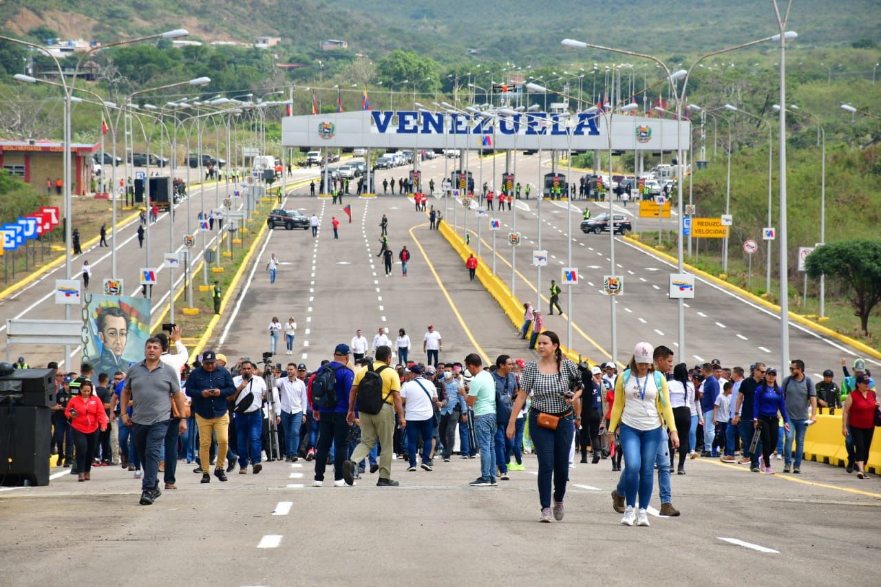 Este 1 de enero de 2023 fue catalogado como un día histórico para Colombia y Venezuela.