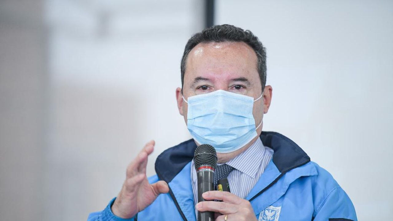 El secretario de Salud, Alejandro Gómez, dio a conocer que fueron instalados nuevos puntos de vacunación en colegios y jardines.