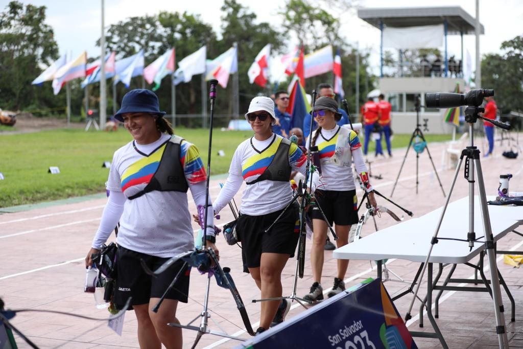 Equipo colombiano femenino de tiro con arco que compite en los Juegos Centroamericanos y del Caribe.