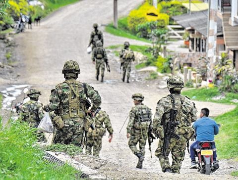 El Gobierno nacional ha anunciado una ofensiva en el Cañón del Micay donde se han intensificado los combates entre el Ejército y disidencias de las Farc. Foto de El País