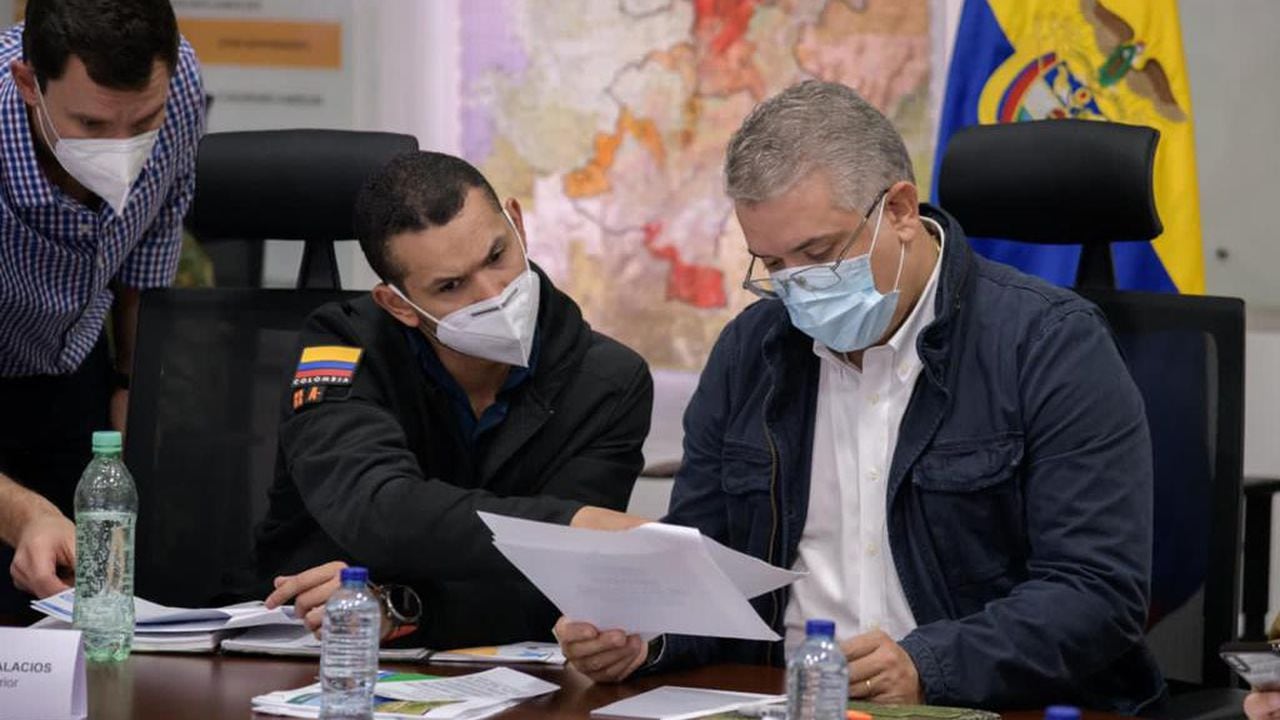 Presidente Iván Duque lidera consejo de seguridad tras atentado en Corinto, Cauca
