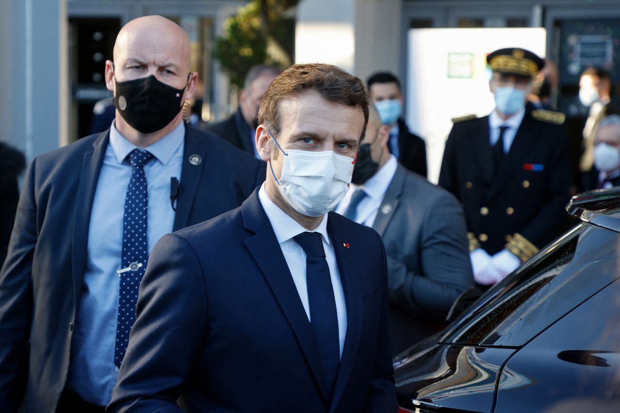 Macron advierte que la guerra en Ucrania va a durar y que “hay que prepararse” (Photo by Ludovic MARIN / POOL / AFP)
