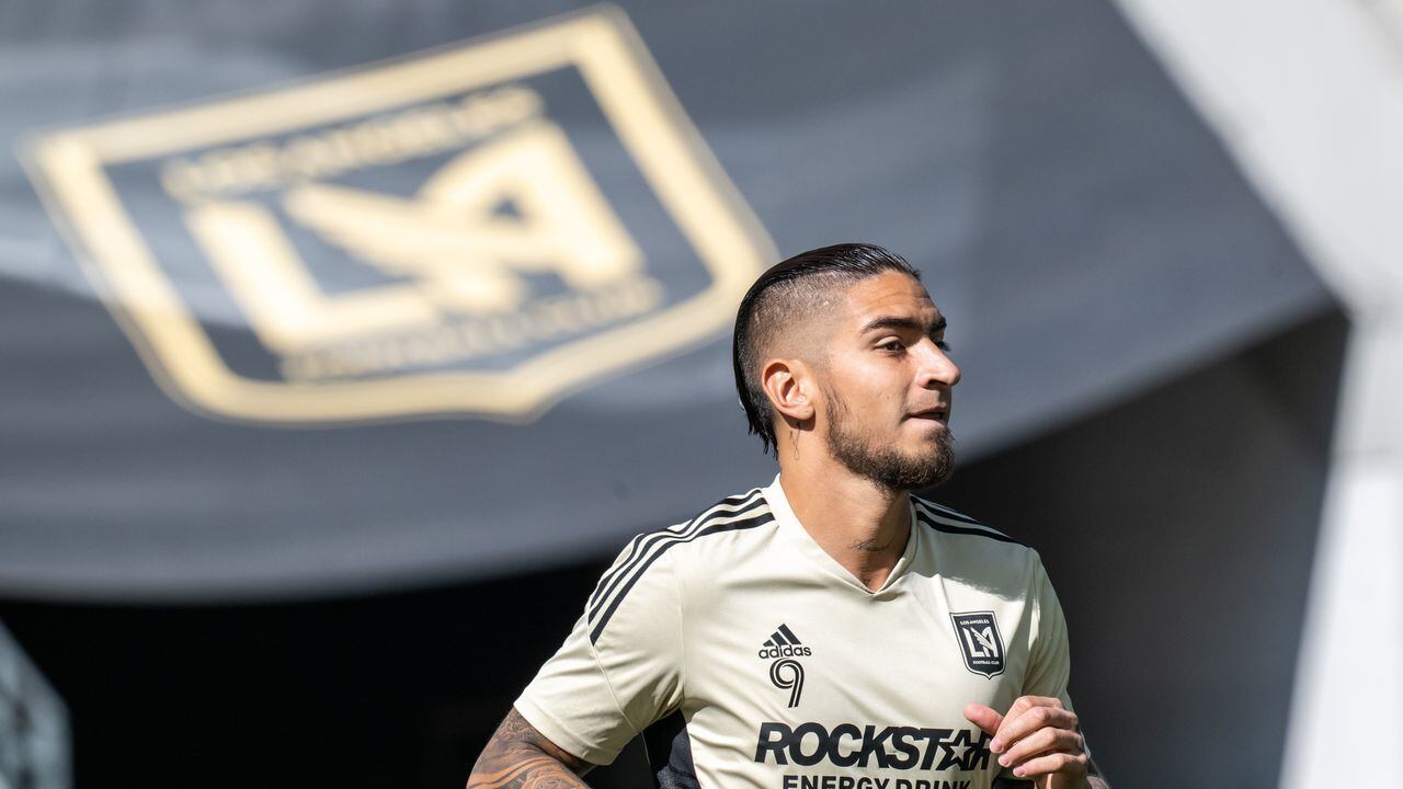 LOS ANGELES, CA - OCTOBER 30: Cristian Arango #9 of Los Angeles FC prior to the the MLS Cup Western Conference Final match against Austin FC at Banc of California Stadium in Los Angeles, California on October 30, 2022.  Los Angeles FC won the match 3-0 (Photo by Shaun Clark/Getty Images)