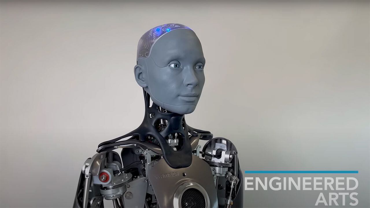 El robot autoconsciente lanza una temible advertencia y la humanidad podría  correr gran peligro