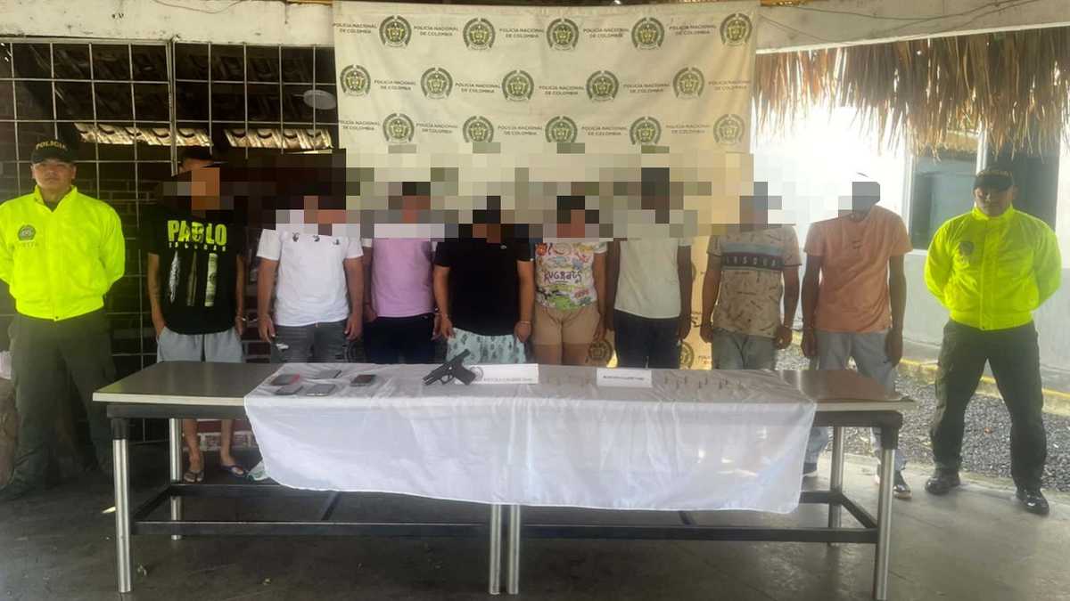 Los ocho presuntos integrantes de 'Los Ratones' fueron enviados a la cárcel.