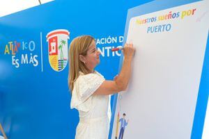 La Gobernadora del Atlántico , Elsa Noguera, lanzó este viernes la estrategia de intervención con color ‘Puerto Colombia es Más’.
