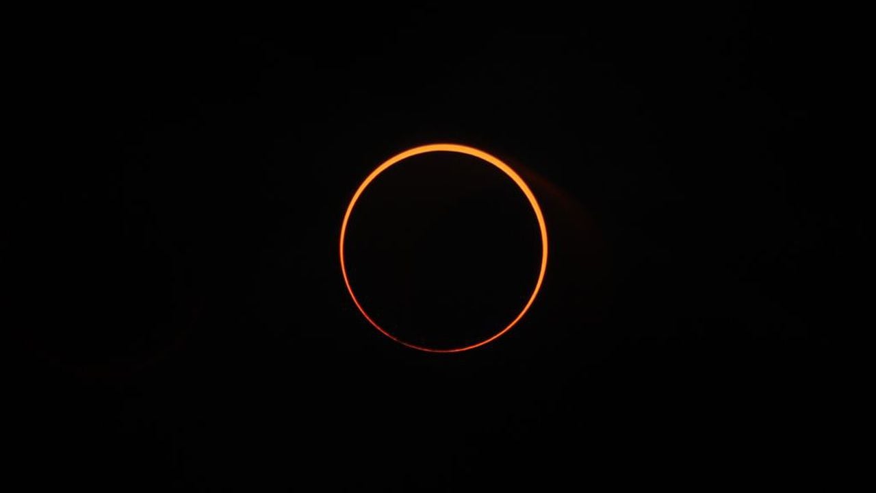 Eclipse "Anillo de fuego".