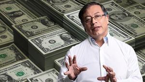 Gustavo Petro y Dolar