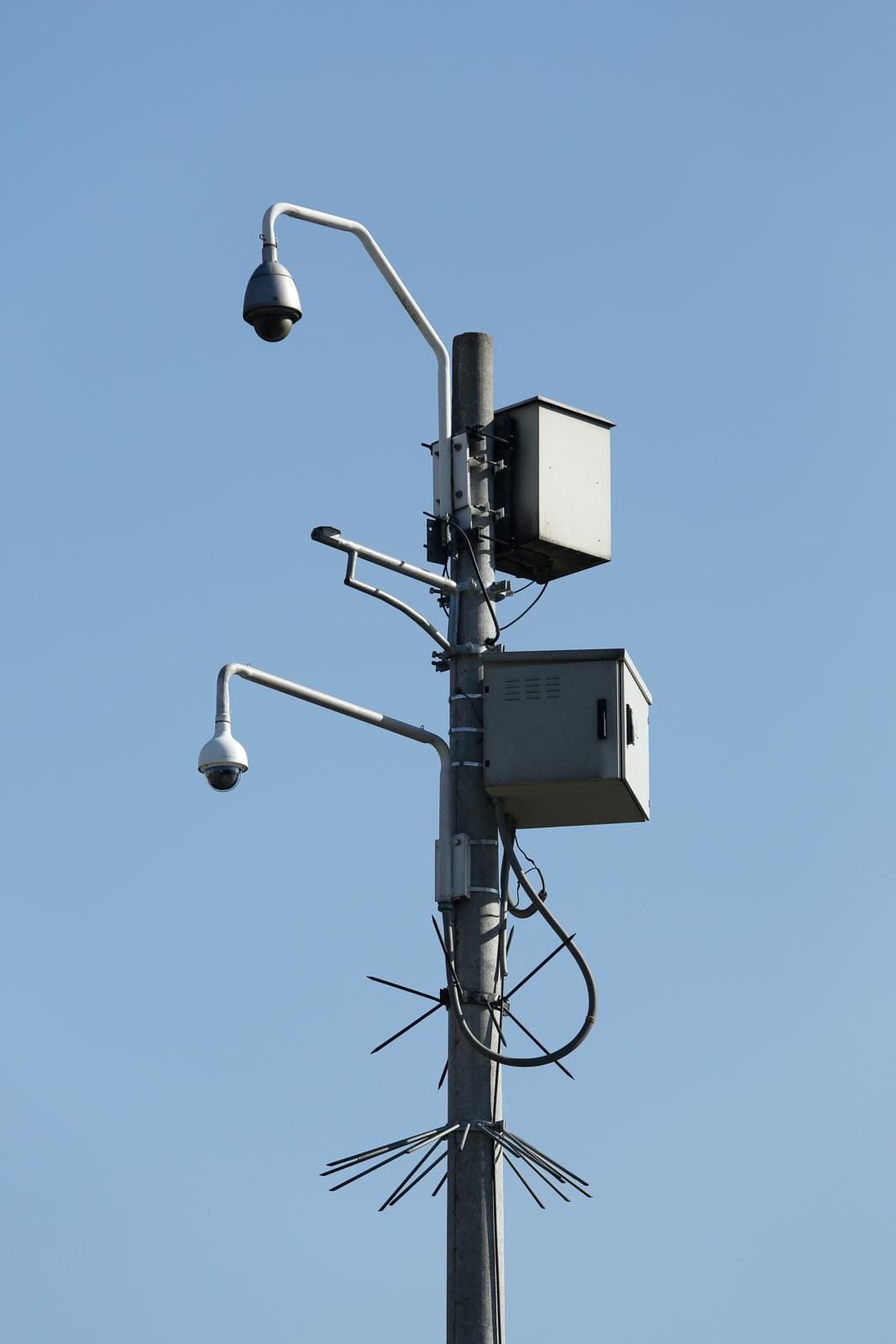 Las cámaras dispuestas por las autoridades de tránsito pueden detectar conductas que motiven la imposición de comparendos.