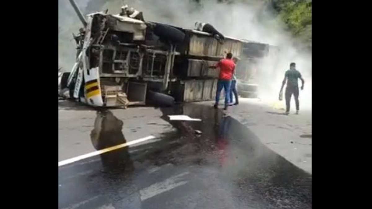 Accidente de bus en Pasto.