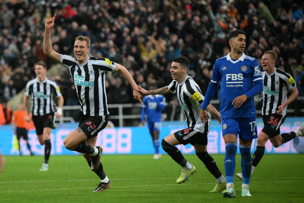 Newcastle United se instaló entre los cuatro mejores del torneo.